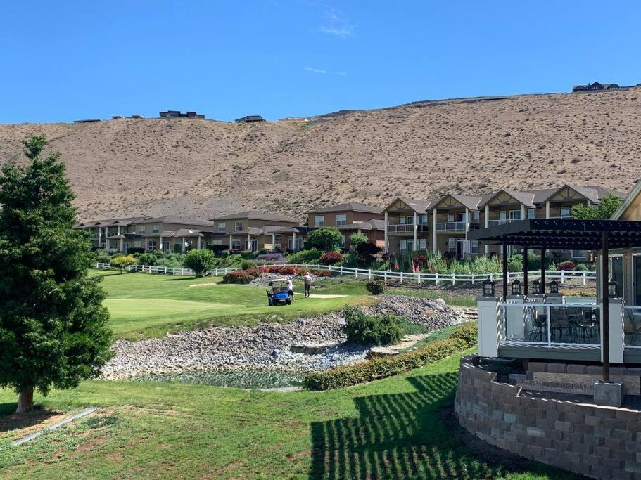Sunserra Villa! Movie Room, Family Friendly, Bbqs, Pools, Free Golf! Quincy Екстер'єр фото