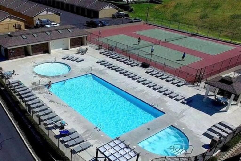 Sunserra Villa! Movie Room, Family Friendly, Bbqs, Pools, Free Golf! Quincy Екстер'єр фото