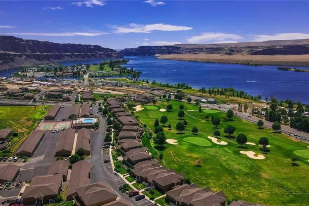 Sunserra Villa! Movie Room, Family Friendly, Bbqs, Pools, Free Golf! Quincy Екстер'єр фото